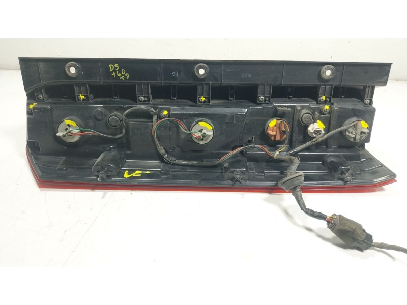 Recambio de piloto trasero derecho para hyundai h350 furgoneta 2.5 crdi referencia OEM IAM   