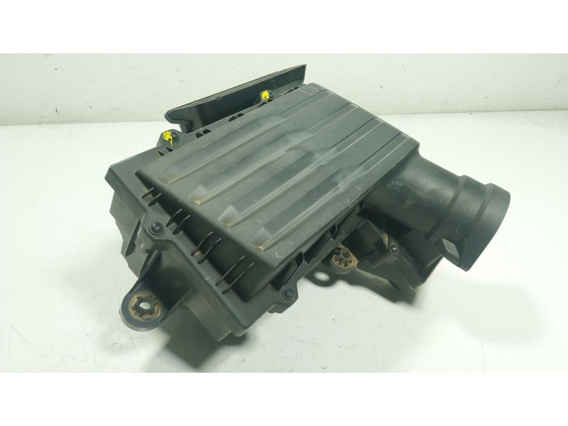 Recambio de filtro aire para seat leon sportstourer (kl8) 2.0 tdi 85kw referencia OEM IAM  5QF129601A 