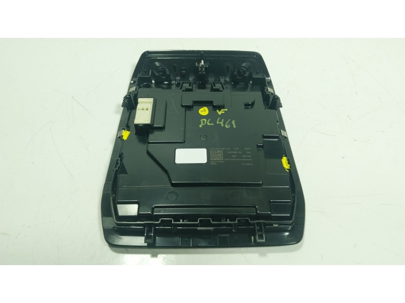 Recambio de piloto interior para seat leon sportstourer (kl8) 2.0 tdi 85kw referencia OEM IAM  5H0959561AA 