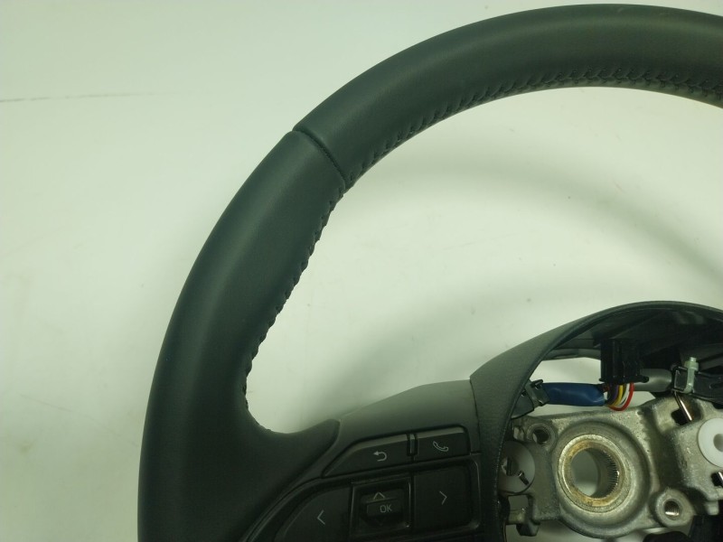 Recambio de volante para toyota yaris cross (mxp_) 1.5 hybrid (mxpj10) referencia OEM IAM   