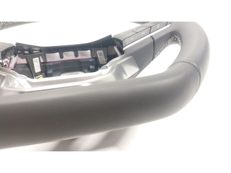 Recambio de volante para seat leon sportstourer (kl8) 2.0 tdi 85kw referencia OEM IAM  5FA419091ET 