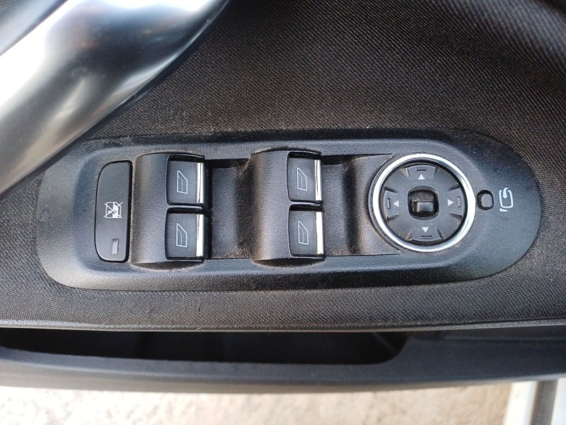 ford mondeo iv sedán (ba7) del año 2009