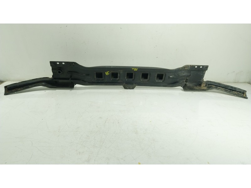 Recambio de refuerzo paragolpes delantero para hyundai h350 furgoneta 2.5 crdi referencia OEM IAM   