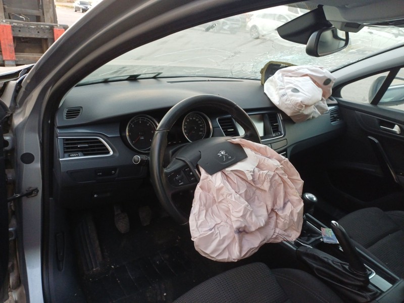 peugeot 508 i (8d_) del año 2016