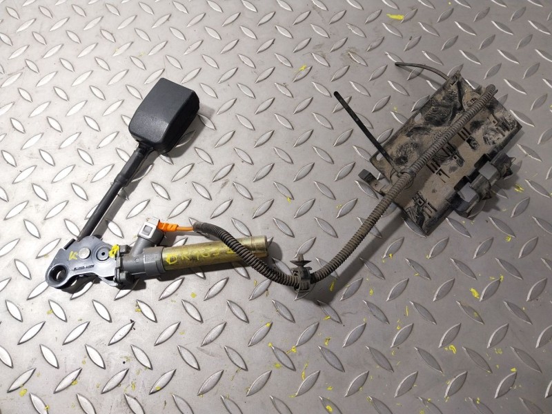 Recambio de pretensor airbag izquierdo para peugeot partner furgoneta/monovolumen (5_, g_) 2.0 hdi referencia OEM IAM   