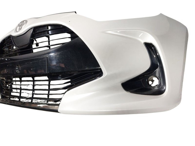 Recambio de paragolpes delantero para toyota yaris (_p21_, _pa1_, _ph1_) 1.5 hybrid (mxph10) referencia OEM IAM   