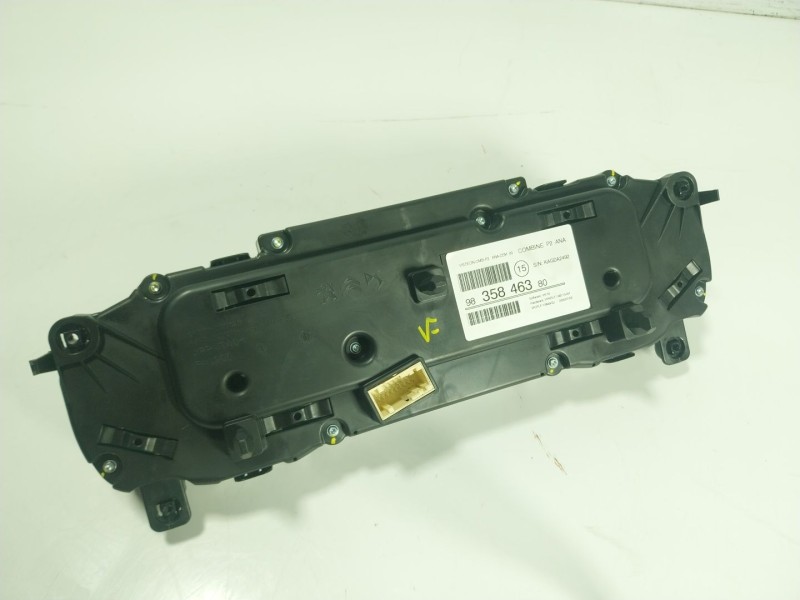Recambio de cuadro instrumentos para peugeot 208 ii (ub_, up_, uw_, uj_) e-208 referencia OEM IAM 9835846380  