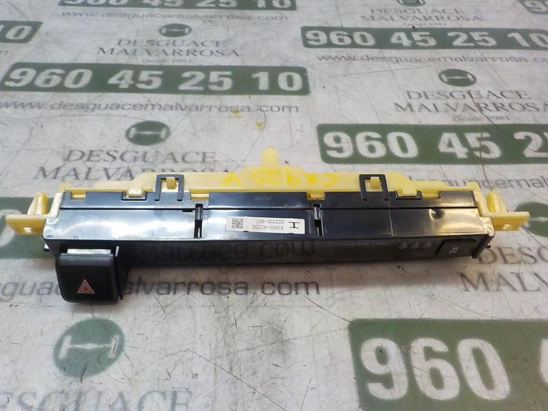 Recambio de warning para toyota rav 4 advance hybrid referencia OEM IAM 8395042220 8395042220 