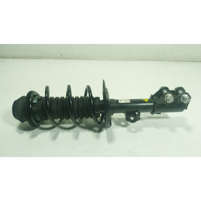 Recambio de amortiguador delantero izquierdo para toyota yaris cross (mxp_) 1.5 hybrid (mxpj10) referencia OEM IAM 485200D690 48