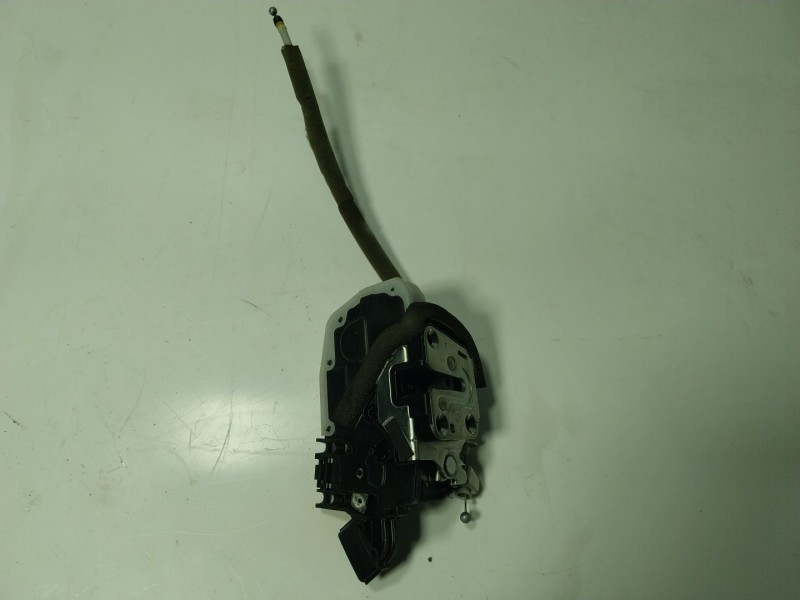 Recambio de cerradura puerta trasera derecha para nissan juke (f15) 1.5 dci referencia OEM IAM 825001KA0A G1014510 
