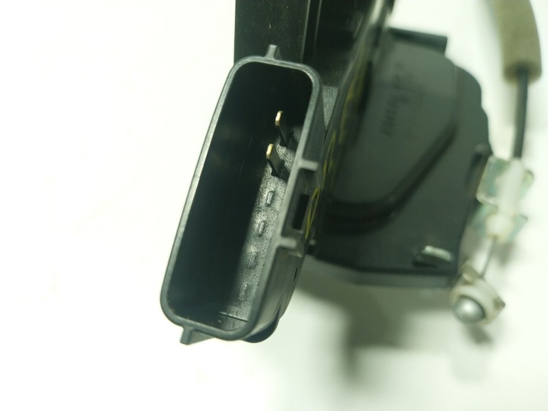 Recambio de cerradura puerta trasera izquierda para nissan juke (f15) 1.5 dci referencia OEM IAM 825011KA0A G1014520 