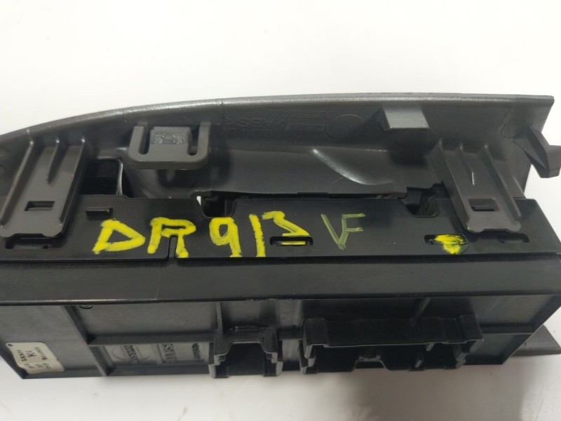 Recambio de mando elevalunas delantero izquierdo para nissan juke (f15) 1.5 dci referencia OEM IAM 254011KA0A 254011KA0A 
