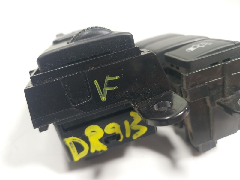 Recambio de mando retrovisor para nissan juke (f15) 1.5 dci referencia OEM IAM 255701HA2A  