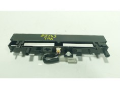 Recambio de piloto trasero central para toyota yaris (_p21_, _pa1_, _ph1_) 1.5 hybrid (mxph10) referencia OEM IAM    2