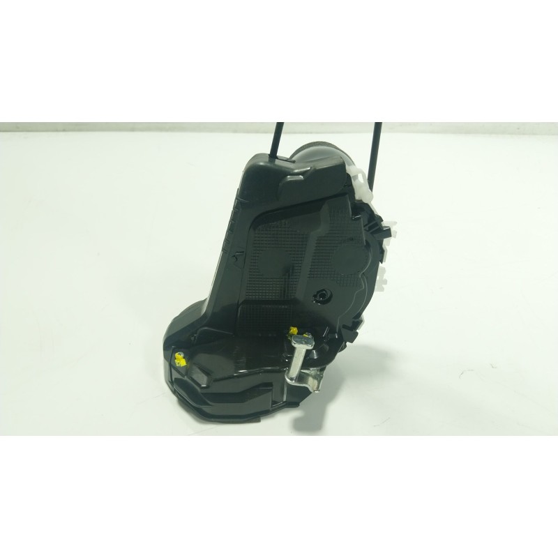 Recambio de cerradura puerta trasera derecha para toyota yaris (_p21_, _pa1_, _ph1_) 1.5 hybrid (mxph10) referencia OEM IAM   