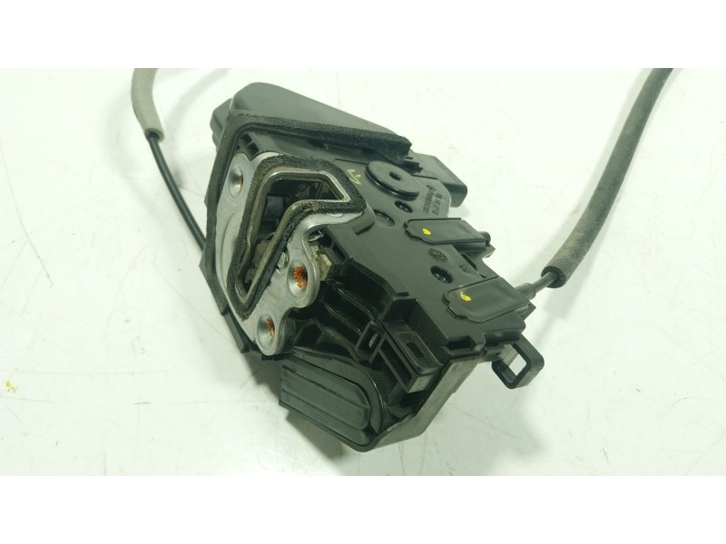 Recambio de cerradura puerta delantera izquierda para hyundai h350 furgoneta 2.5 crdi referencia OEM IAM 8131059000 8131059000IA