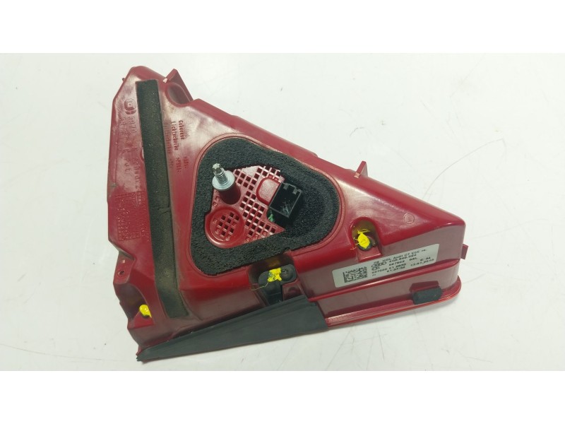 Recambio de piloto trasero derecho interior para audi a7 sportback (4ga, 4gf) 3.0 tdi quattro referencia OEM IAM  4G8945094 