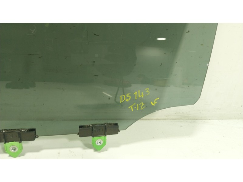 Recambio de cristal puerta trasero izquierdo para toyota yaris (_p21_, _pa1_, _ph1_) 1.5 hybrid (mxph10) referencia OEM IAM   