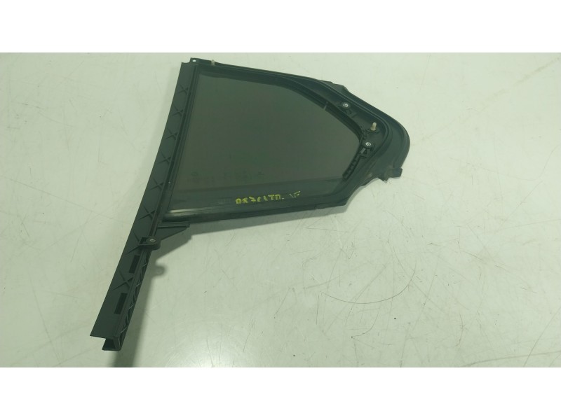 Recambio de cristal custodia trasero derecho para bmw 1 (f40) 118 d referencia OEM IAM 51357452414  