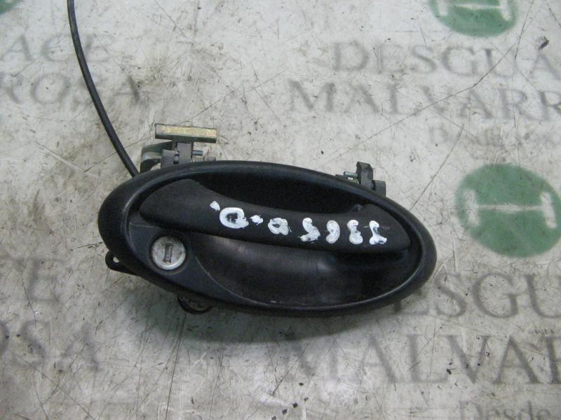 Recambio de maneta exterior delantera derecha para saab 900 berlina 2.5 v6 se referencia OEM IAM   