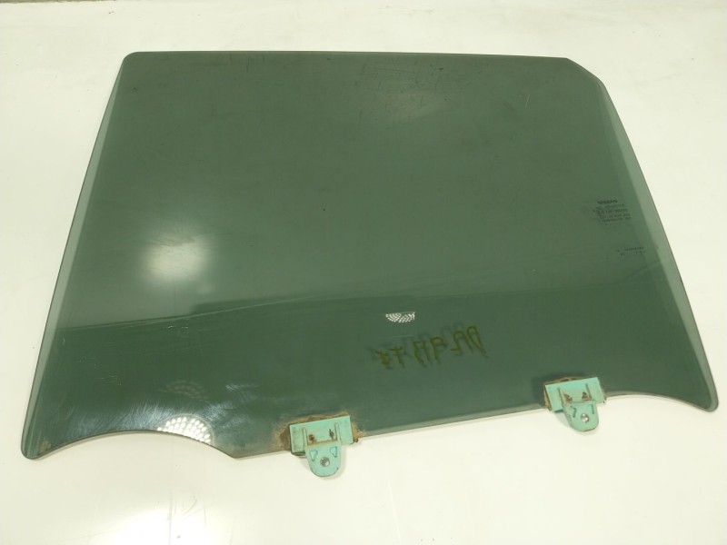 Recambio de cristal puerta trasero izquierdo para nissan juke (f15) 1.5 dci referencia OEM IAM 823011KK1A  