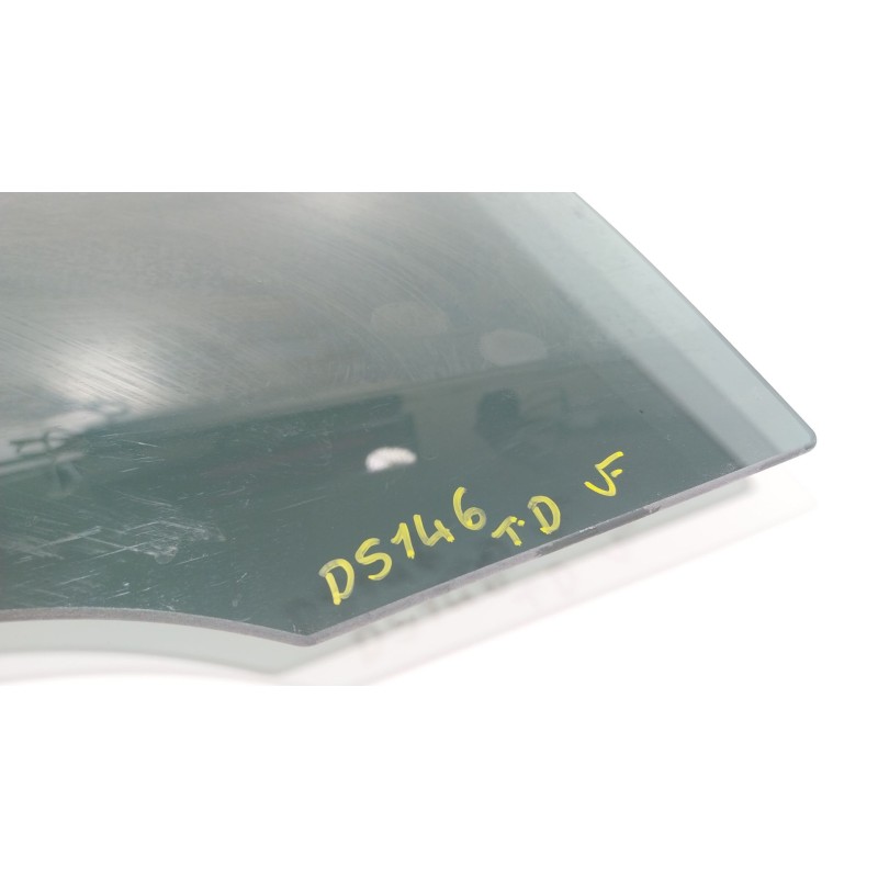 Recambio de cristal puerta trasero derecho para toyota yaris cross (mxp_) 1.5 hybrid (mxpj10) referencia OEM IAM 681030D110  