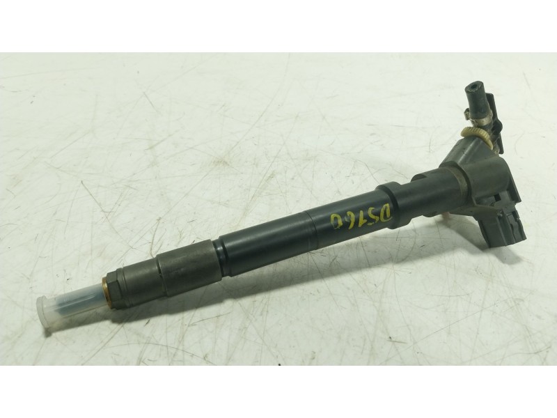 Recambio de inyector para hyundai h350 furgoneta 2.5 crdi referencia OEM IAM 338004A900 338004A900 