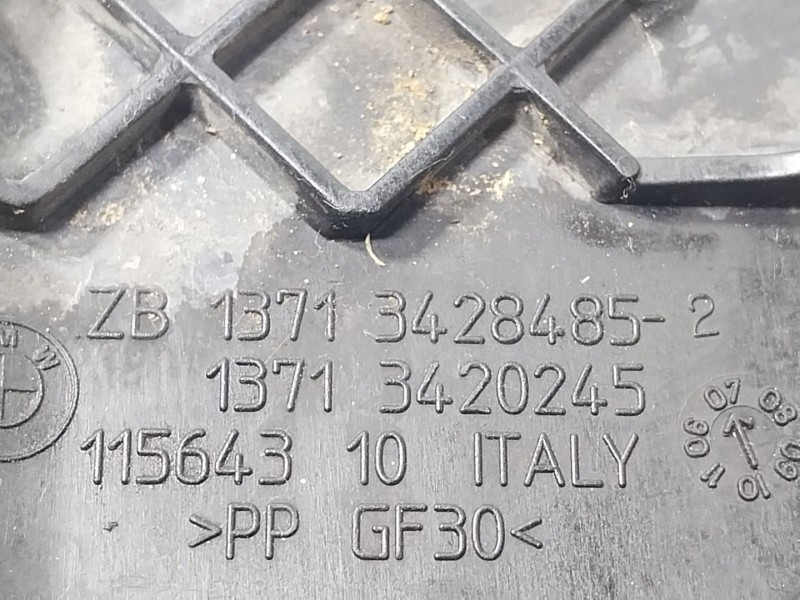 Recambio de filtro aire para bmw x3 (e83) 3.0 sd referencia OEM IAM 13713449003 13713428485 