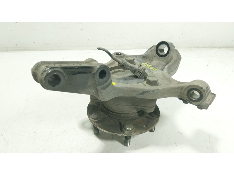 Recambio de mangueta delantera derecha para hyundai h350 furgoneta 2.5 crdi referencia OEM IAM 5673659000  