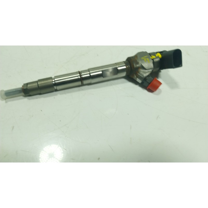 Recambio de inyector para seat leon sportstourer (kl8) 2.0 tdi 85kw referencia OEM IAM  05L130277E 