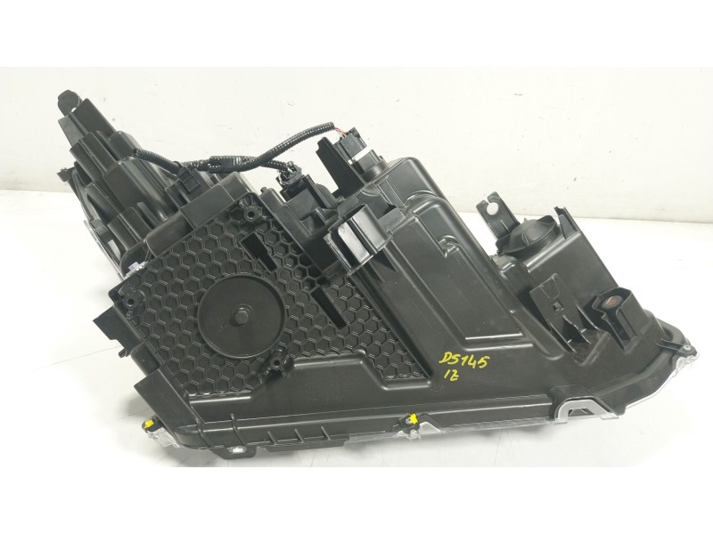 Recambio de faro izquierdo para toyota yaris cross (mxp_) 1.5 hybrid (mxpj10) referencia OEM IAM   