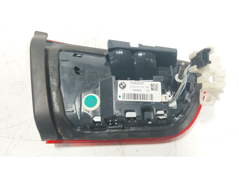Recambio de piloto trasero derecho interior para bmw 1 (f20) 116 d referencia OEM IAM  F03602000 