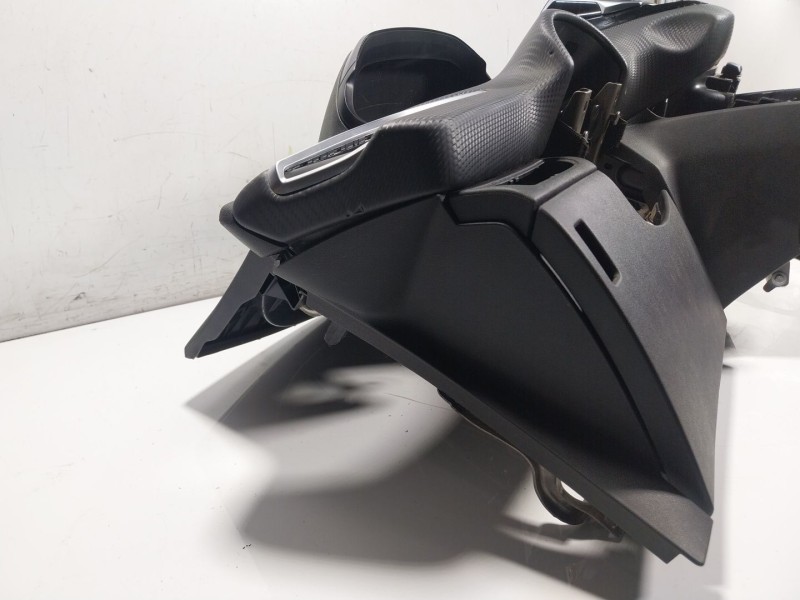 Recambio de salpicadero para peugeot 208 i (ca_, cc_) 1.2 vti 82 referencia OEM IAM  9672848580 