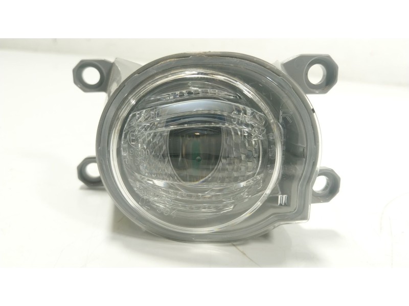 Recambio de faro antiniebla derecho para toyota yaris (_p21_, _pa1_, _ph1_) 1.5 hybrid (mxph10) referencia OEM IAM 8121002190  