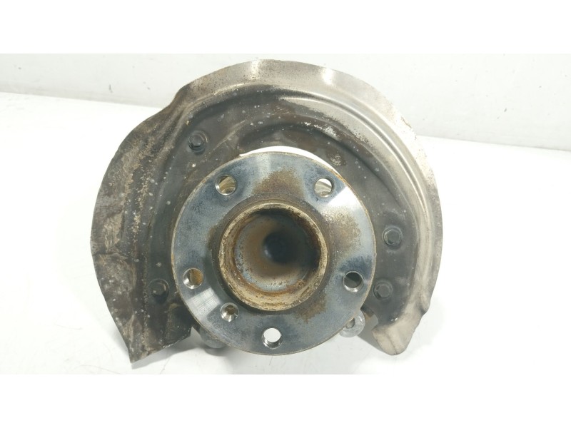 Recambio de mangueta delantera izquierda para bmw 1 (f20) 116 d referencia OEM IAM  679228505 