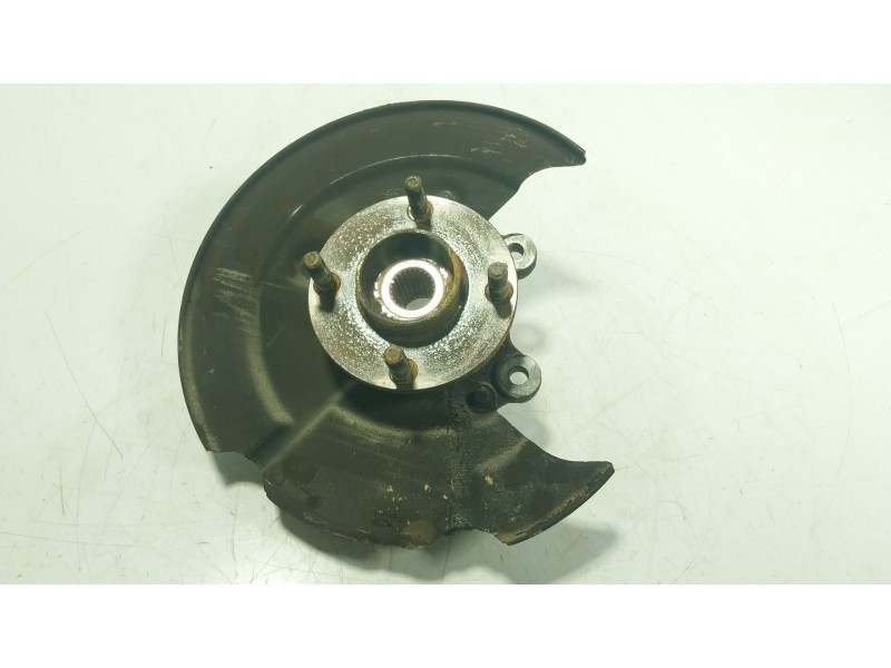 Recambio de mangueta delantera derecha para ford ecosport 1.0 ecoboost referencia OEM IAM 2050610  