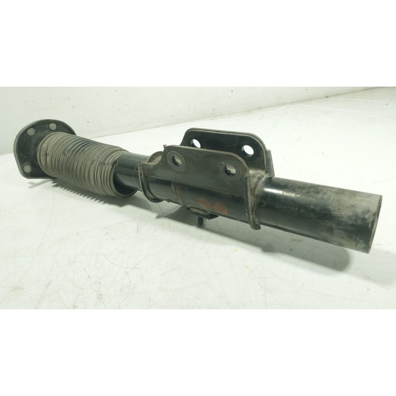 Recambio de amortiguador delantero derecho para hyundai h350 furgoneta 2.5 crdi referencia OEM IAM 5431559000 15431559000 