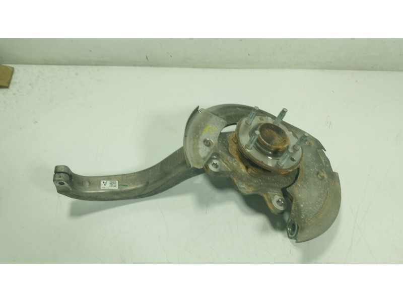 Recambio de mangueta delantera derecha para jaguar xe (x760) 2.0 d referencia OEM IAM T4N23262 GX733K185AB 