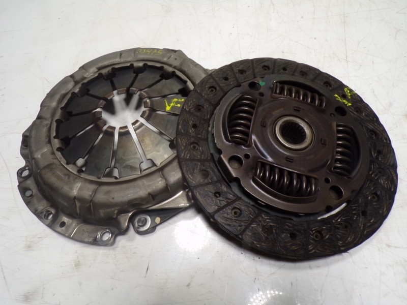 Recambio de kit embrague para suzuki vitara 1.4 16v boosterjet cat referencia OEM IAM 2240060R40000 2210060R40000 