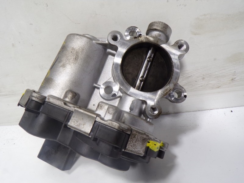 Recambio de caja mariposa para audi q5 (fyb) 2.0 16v tdi referencia OEM IAM 05L131501 A2C10181900 A2C10181900