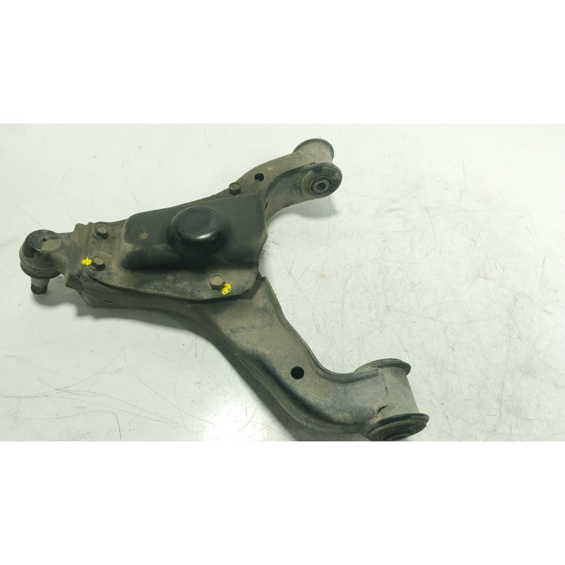 Recambio de brazo suspension inferior delantero derecho para hyundai h350 furgoneta 2.5 crdi referencia OEM IAM 5450159000  