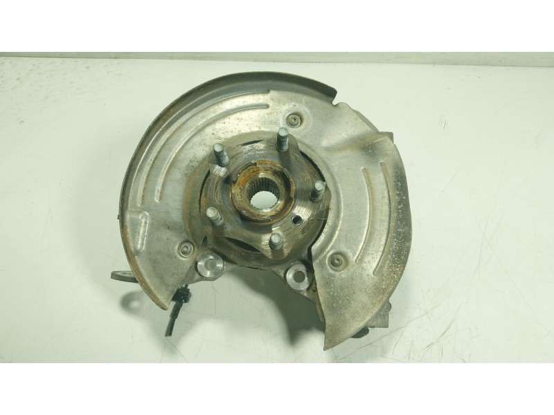 Recambio de mangueta trasera derecha para jaguar xe (x760) 2.0 d referencia OEM IAM T4N1231  