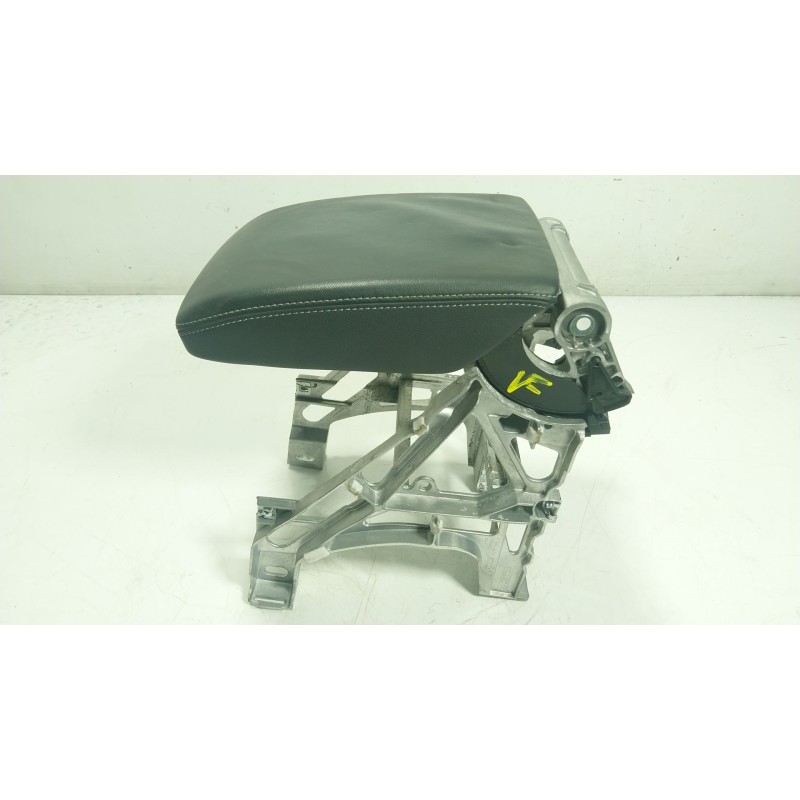 Recambio de apoyabrazos central para audi q5 sportback (fyt) 50 tfsi e quattro referencia OEM IAM 80A864207M 80A864283E 