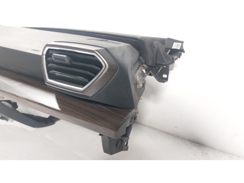 Recambio de salpicadero para seat leon sportstourer (kl8) xcellence referencia OEM IAM  5FA880204G 