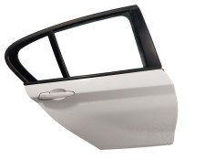 Recambio de puerta trasera derecha para bmw 1 (f20) 116 d referencia OEM IAM   