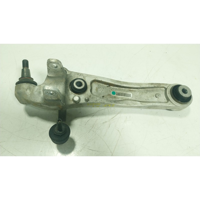 Recambio de brazo suspension inferior delantero izquierdo para jaguar xe (x760) 2.0 d referencia OEM IAM T2H3195  