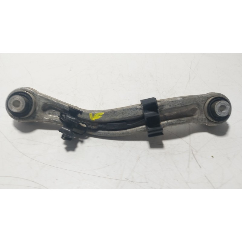 Recambio de brazo suspension superior trasero izquierdo para jaguar xe (x760) 2.0 d referencia OEM IAM T4N3671  