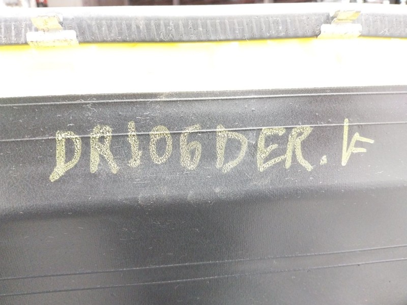 Recambio de puerta delantera derecha para chevrolet camaro 6.2 referencia OEM IAM 22792577  