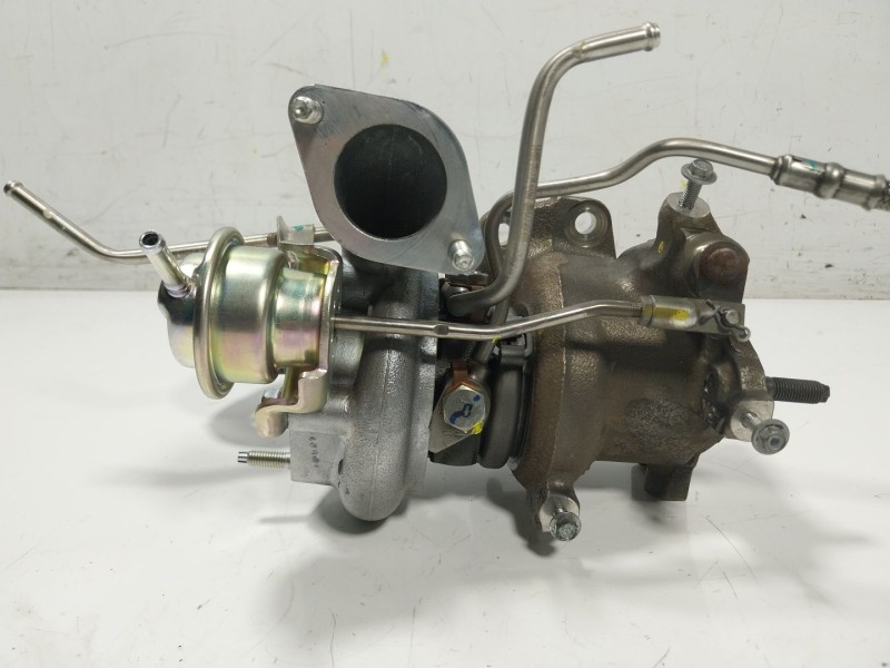 Recambio de turbocompresor para nissan juke (f15) 1.6 dig-t referencia OEM IAM  140704123 