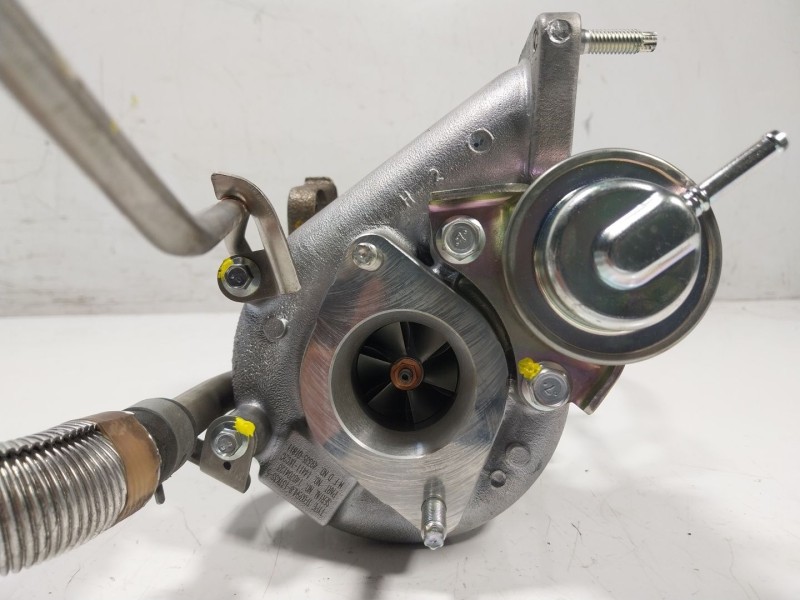 Recambio de turbocompresor para nissan juke (f15) 1.6 dig-t referencia OEM IAM  140704123 